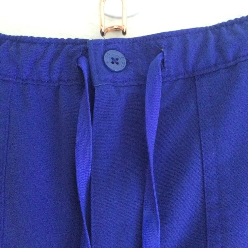 FIGS Men’s Cairo Cargo Scrub Pant Blue Sz Medium